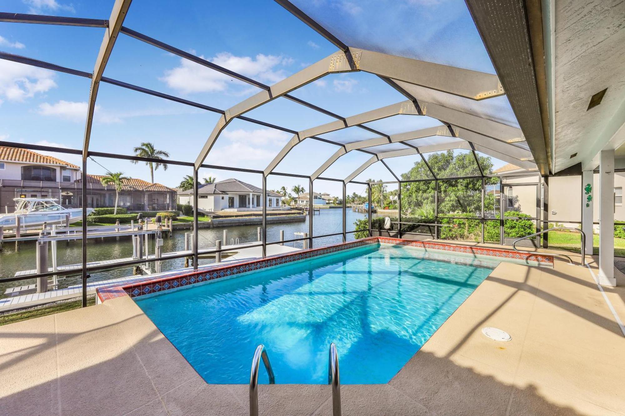 Seahorse Waterfront Pool Home Marco Island Zewnętrze zdjęcie